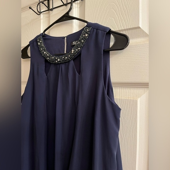 SLNY~DRESS~ NAVY SLEEVELESS~NWOT~6 - Picture 4 of 9